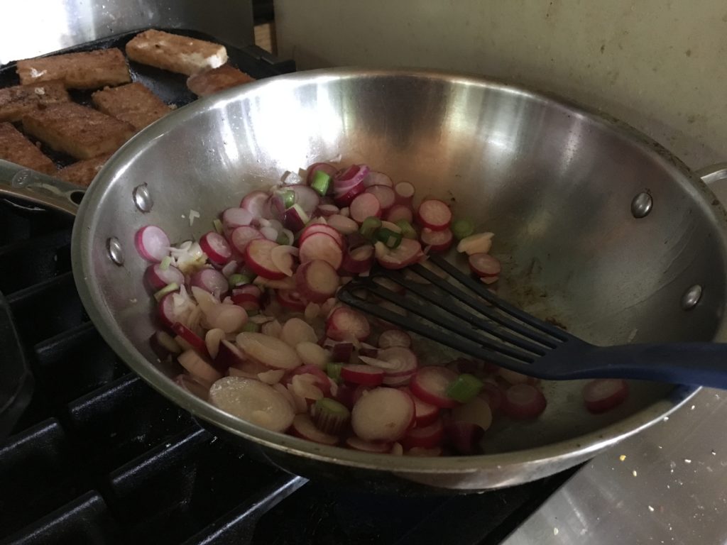 stir-fried radishes